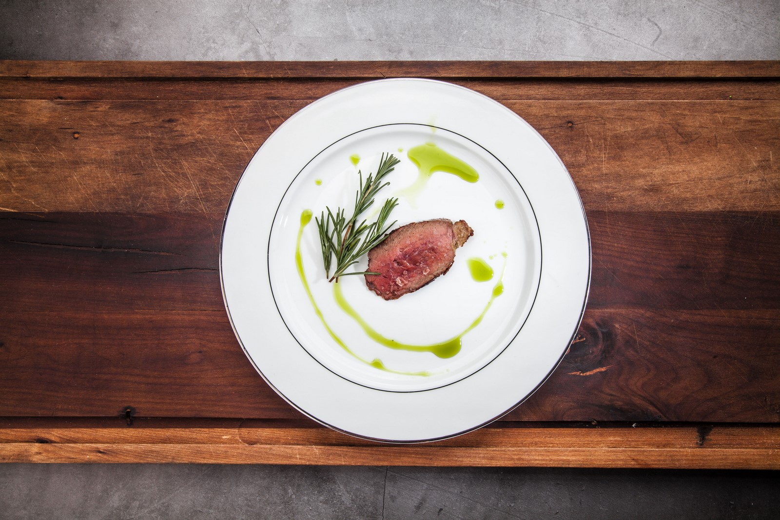 Plato-tabla-minimal (Copiar)